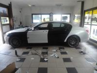 BMW 7 - celopřevlek do bílé perleti / průběh