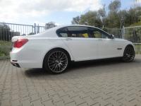 BMW 7 - celopřevlek do bílé perleti / po